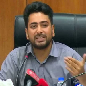 সরকারি দপ্তরে তদবির বন্ধে সচিবদের কাছে তথ্য উপদেষ্টার চিঠি