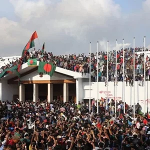 গণঅভ্যুত্থানের ছবি-ভিডিও চাইল সরকার, দেওয়া যাবে গুগল ড্রাইভে