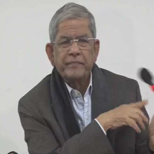রাজনৈতিক বিতর্কে আ. লীগ সুবিধা পাচ্ছে: মির্জা ফখরুল