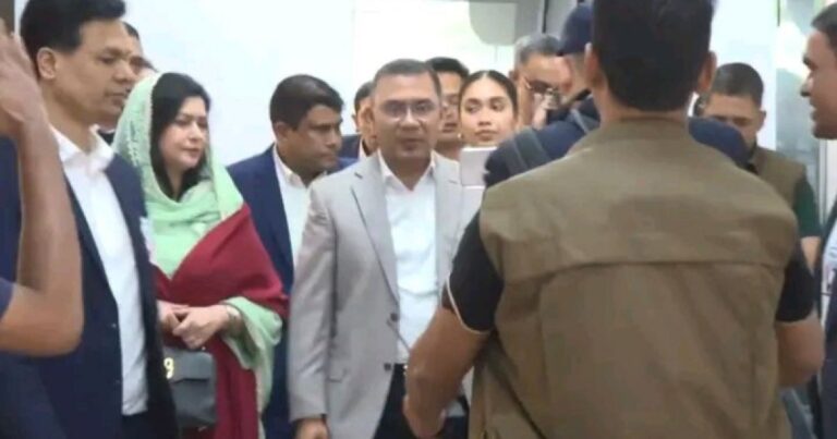 অবশেষে প্রিয় দেশের মাটিতে!