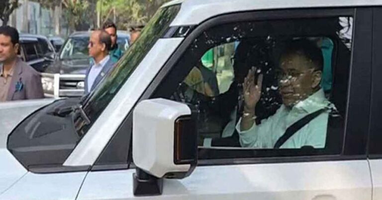 গুলশানের বাসায় ফিরলেন তারেক রহমান