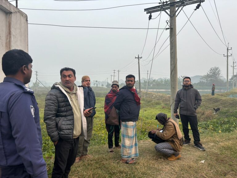 ভেদরগঞ্জে কৃষি জমির মাটি কাটায় অর্ধলাখ টাকা জরিমানা