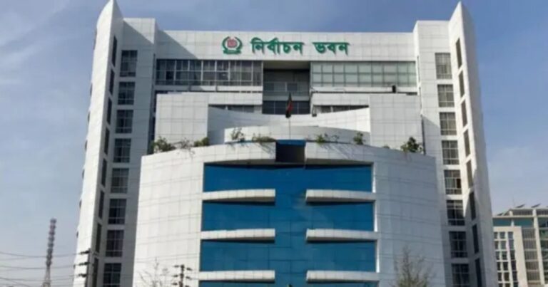 ৫১ দল মনোনয়ন জমা দিয়েছে: ইসি