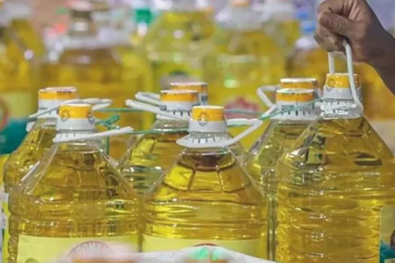 ভোজ্যতেলের কৃত্রিম সংকট ঠেকাতে রোজায় আসবে পৌনে ৩ কোটি লিটার সয়াবিন