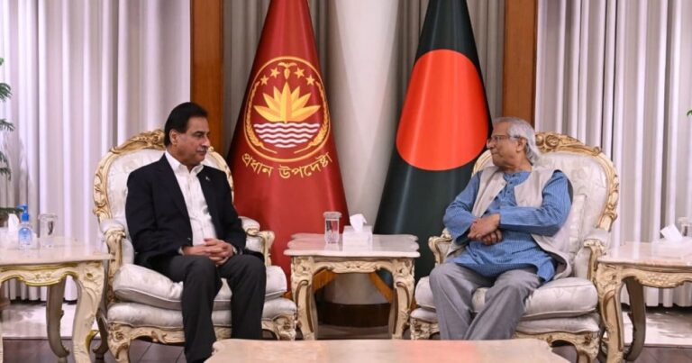 প্রধান উপদেষ্টার সঙ্গে পাকিস্তান জাতীয় পরিষদ স্পিকারের সাক্ষাৎ