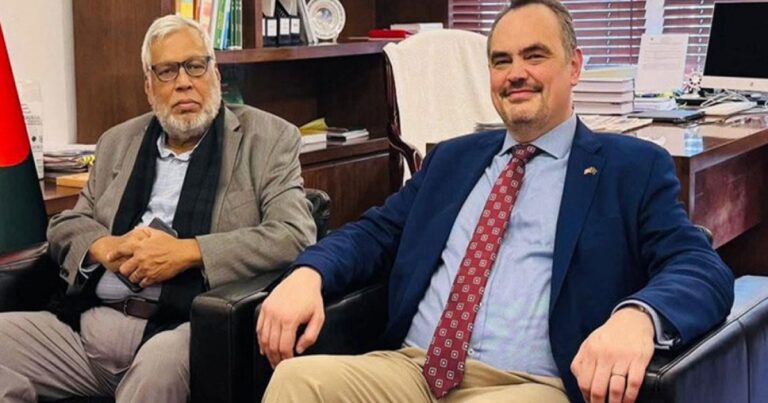 জ্বালানি উপদেষ্টার সঙ্গে মার্কিন রাষ্ট্রদূতের বৈঠক, যে আলোচনা হলো