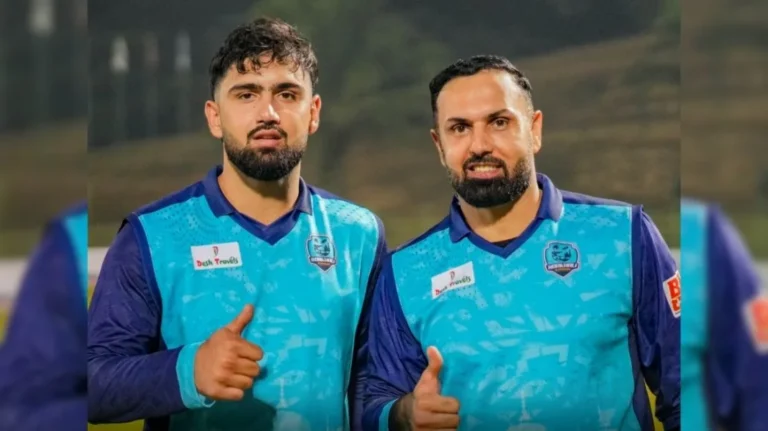 নোয়াখালীর বাবা-ছেলের কাছে হারল ঢাকা