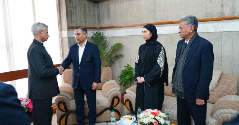 খালেদা জিয়াকে ‘সাহস ও সংগ্রামের প্রতীক’ বলেছে ভারত