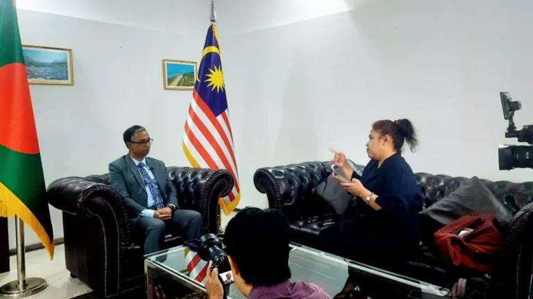 মালয়েশিয়ার সঙ্গে মুক্ত বাণিজ্য চুক্তি চূড়ান্ত করতে চায় বাংলাদেশ