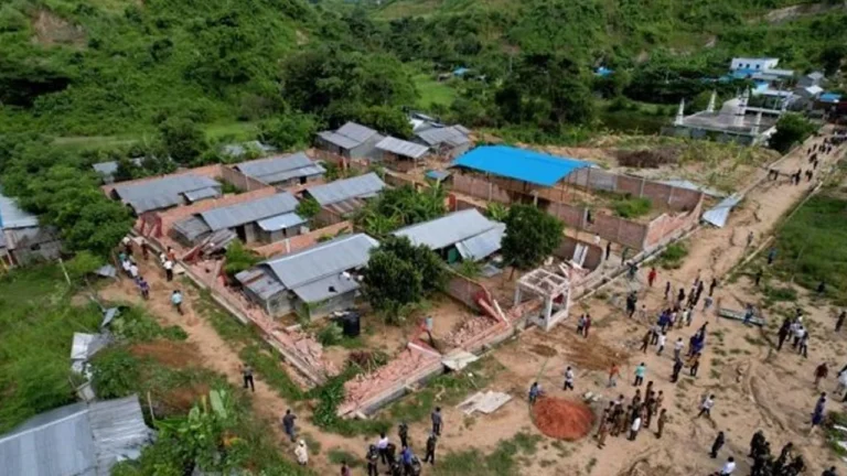 জঙ্গল সলিমপুর ঘিরে রেখেছে র‌্যাব, চলছে যৌথবাহিনীর অভিযানের প্রস্তুতি