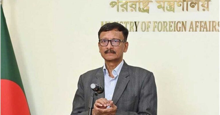 ভারত বাংলাদেশকে পাকিস্তানের সমান স্তরে রাখলে তা দুঃখজনক