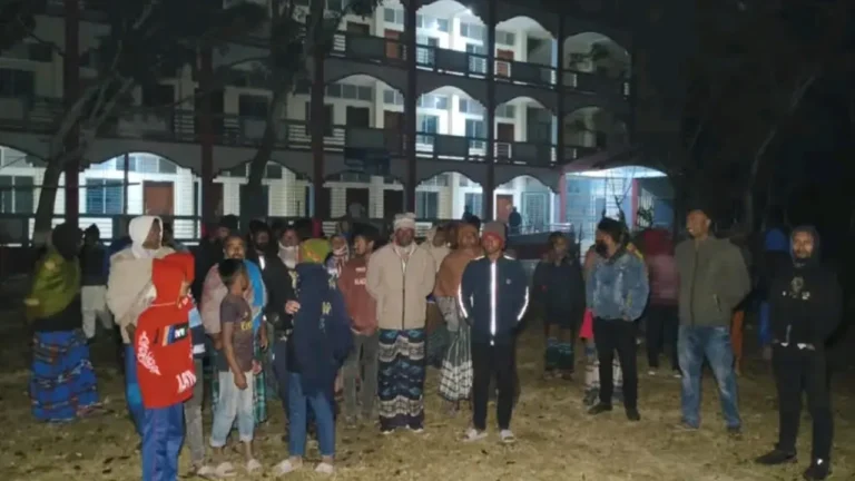 আউলিয়া দাখিল মাদ্রাসায় রাতের আঁধারে নাইটগার্ড নিয়োগ পরীক্ষা নেওয়ার অভিযোগ