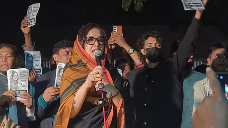 আমার কোনো হাঁসের ডিম যেন চুরি না হয় : রুমিন ফারহানা