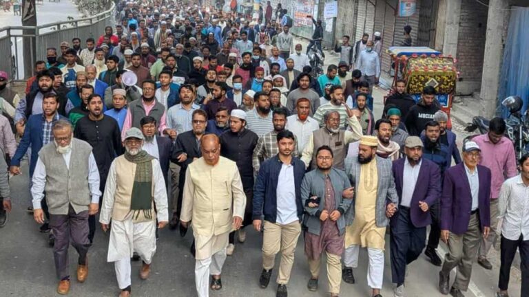 জামায়াতের সঙ্গে কোনো সন্ত্রাসী আচরণ করা হলে দাঁতভাঙা জবাব দেওয়া হবে