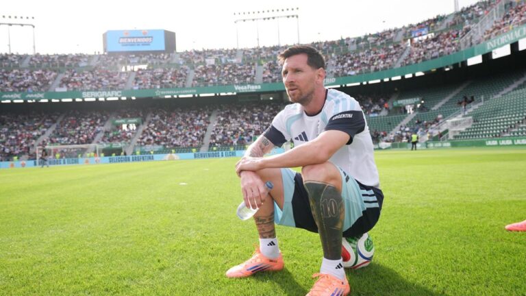 ২০২৬ বিশ্বকাপের জন্য আর্জেন্টিনার ২০ ফুটবলার চূড়ান্ত, দেখে নিন কারা আছেন