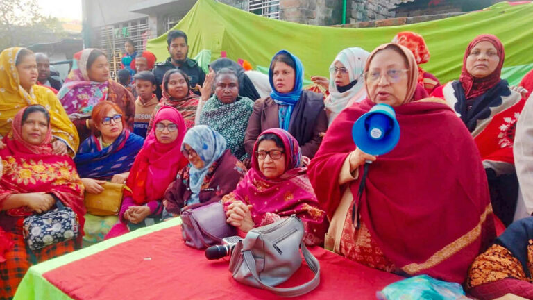 অন্যায়-নির্যাতন সহ্য করেও আপনাদের ছেড়ে যাননি মির্জা ফখরুল
