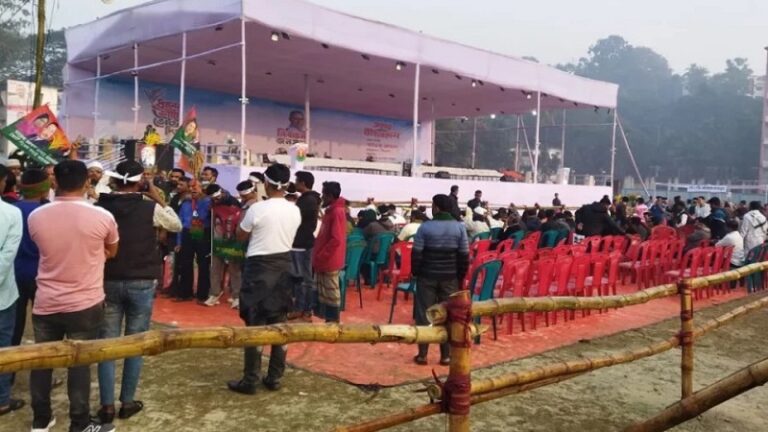 সাতসকালে চট্টগ্রাম তারেক রহমানের সমাবেশে জড়ো হচ্ছেন নেতাকর্মীরা