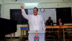 বরেন্দ্রভূমির নেতৃত্বে ভূমি মন্ত্রী মিজানুর রহমান মিনু