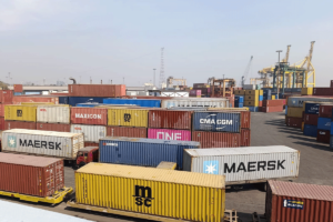 উপদেষ্টার আশ্বাসে বন্দরের কর্মবিরতি দুইদিন স্থগিত