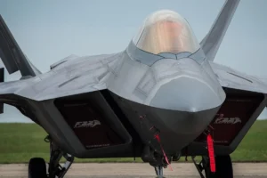 ‘ডেজার্ট স্টর্ম’ মডেলে ফিরছে যুক্তরাষ্ট্র, ঘনাচ্ছে বিপদ?