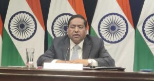 বাংলাদেশের নতুন সরকারের সঙ্গে সম্পর্ক জোরদারে আগ্রহী ভারত