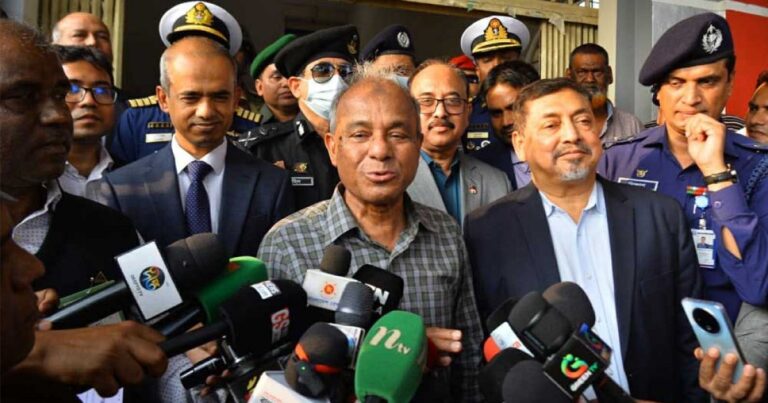 নির্বাচনে শৃঙ্খলা বজায় রাখতে আইনশৃঙ্খলা বাহিনী পুরোপুরি প্রস্তুত: স্বরাষ্ট্র উপদেষ্টা