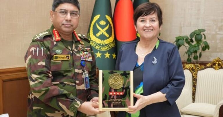 সেনাপ্রধানের সঙ্গে চেক প্রজাতন্ত্র রাষ্ট্রদূতের সাক্ষাৎ
