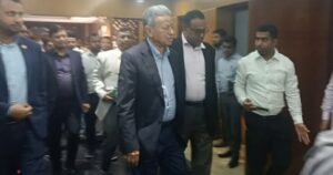 পরিকল্পনা মন্ত্রণালয়ে প্রথম অফিস করলেন মন্ত্রী 