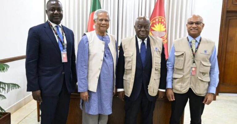 প্রধান উপদেষ্টার সঙ্গে কমনওয়েলথের পর্যবেক্ষক দলের সাক্ষাৎ