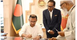 মাতৃভাষা দিবসের স্মারক ডাকটিকিট অবমুক্ত প্রধানমন্ত্রীর