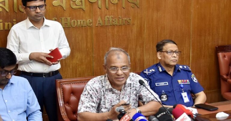 নির্বাচনি প্রচারণায় অনাকাঙ্ক্ষিত ঘটনা রোধে আইনশৃঙ্খলা বাহিনীকে সজাগ থাকার নির্দেশ