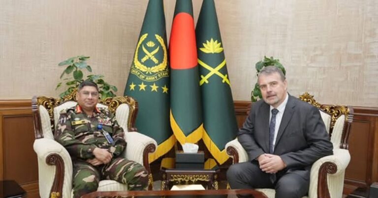 সেনাপ্রধানের সঙ্গে ইউরোপীয় ইউনিয়ন রাষ্ট্রদূতের সাক্ষাৎ