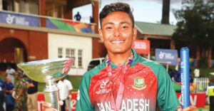 উপেক্ষিত বিশ্বকাপজয়ী ক্রিকেটার, বাধ্য হয়ে খেলছেন জেলা পর্যায়ে