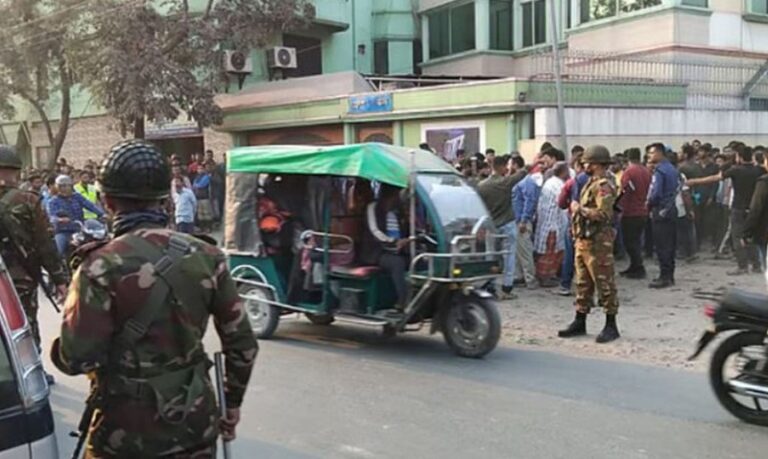 ১০ লাখ টাকা চাঁদা না পেয়ে আ.লীগ নেতার ওপর যুবদল কর্মীর হামলা