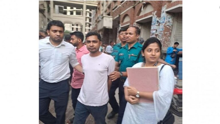 জামিন পেয়েও বাবার জানাজায় অংশ নিতে পারলেন না ছাত্রলীগ নেতা