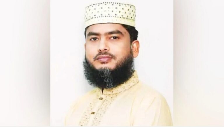 ইসলাম কোনো ধর্মের ওপর জোরপূর্বক কিছু চাপিয়ে দেয় না: দেলাওয়ার হোসেন