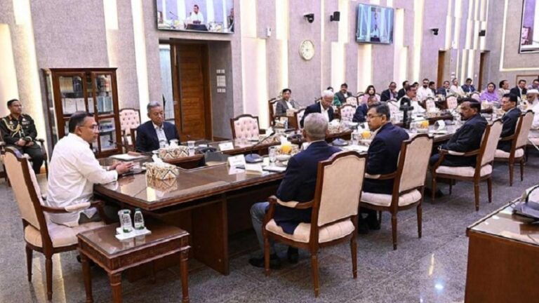 মানুষের প্রত্যাশা পূরণ সরকারের জন্য চ্যালেঞ্জ, পরিবর্তনের আশা নেতাকর্মীদের