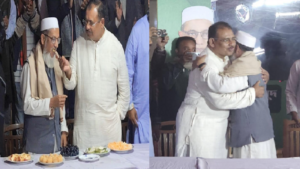 ভিন্ন রাজনৈতিক বার্তা নিয়ে প্রতিদ্বন্দ্বী জামায়াত প্রার্থীর বাড়িতে মিষ্টি নিয়ে বিএনপির বিজয়ী প্রার্থী