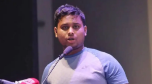 দেবিদ্বারে নিজ গ্রামের ভোটকেন্দ্রেই ভোট দেবেন হাসনাত আবদুল্লাহ