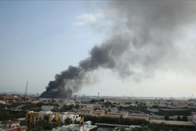 ইরানের ১২৫ ব্যালিস্টিক ক্ষেপণাস্ত্র ও ২১২ ড্রোন ধ্বংসের দাবি বাহরাইনের