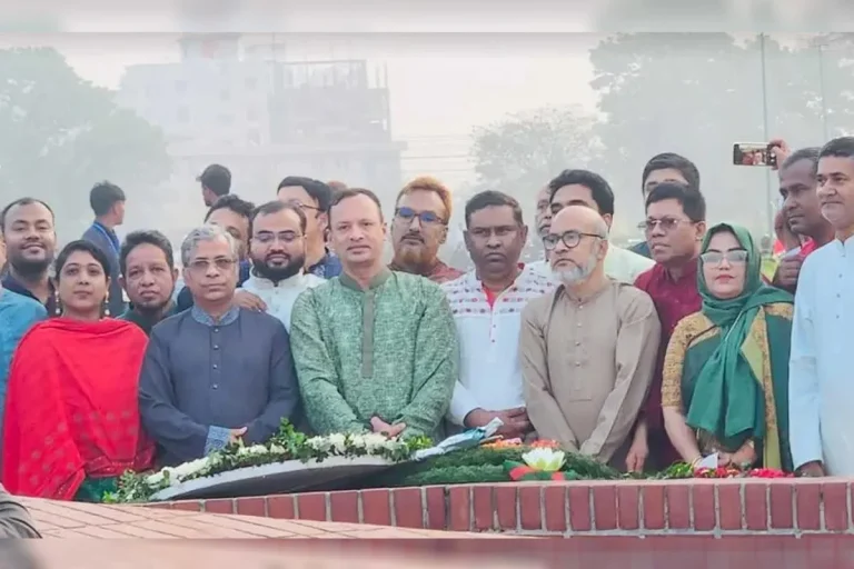 জাতীয় স্মৃতিসৌধে নবনিযুক্ত অ্যাটর্নি জেনারেলের শ্রদ্ধা