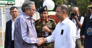 রাষ্ট্রপতির সঙ্গে প্রধানমন্ত্রীর সাক্ষাৎ