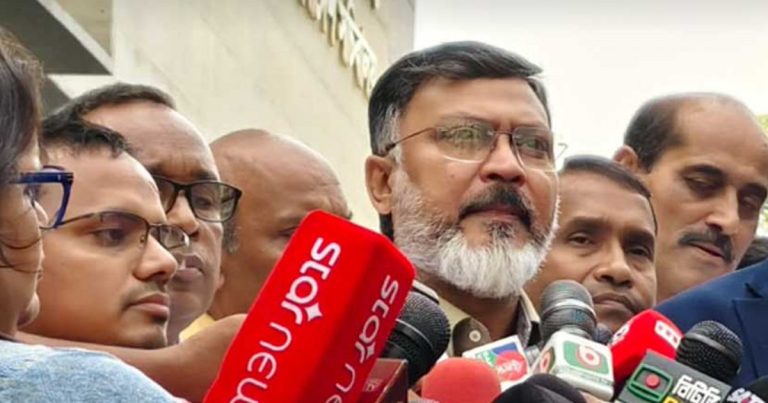 ‘পর্যায়ক্রমে ৫৩৬ স্কুলে মশক নিধন চালাবে ডিএনসিসি’