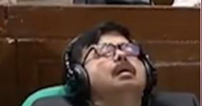 সংসদের প্রথম অধিবেশনে ঘুমিয়ে পড়লেন এমপি