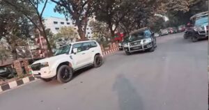 প্রধানমন্ত্রীর সময়োপযোগী সিদ্ধান্তে সড়কে যানবাহনের গতি বেড়েছে