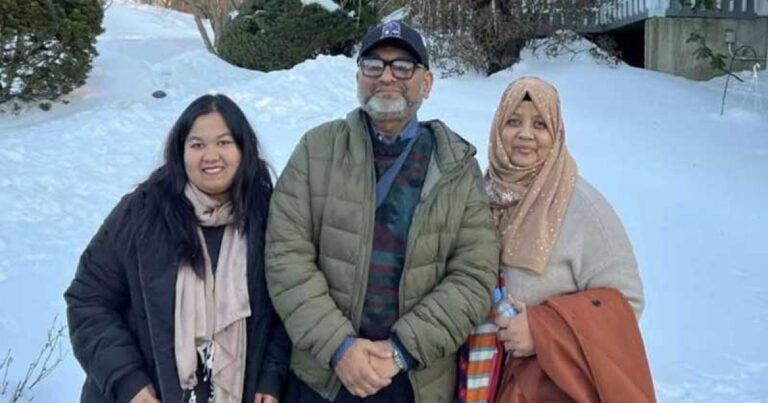 বাবাকে নিয়ে মেয়ের আবেগঘন স্ট্যাটাস