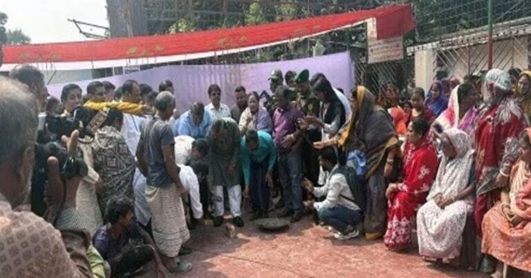 প্রধানমন্ত্রীর নির্বাচনী প্রতিশ্রুতি পূরণে মন্দির সংস্কার কাজ শুরু