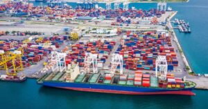 ৬ জাহাজ থেকে খালাস হচ্ছে জ্বালানি, পথে আরো ৪ জাহাজ