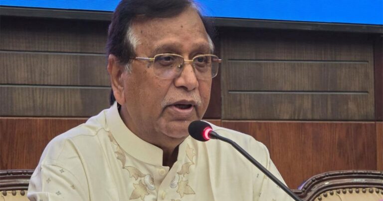 মশক নিধনে ডিএসসিসি প্রশাসকের ১০ দিনের ক্রাশ প্রোগ্রাম ঘোষণা 