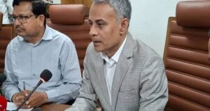 ঈদযাত্রায় অতিরিক্ত ভাড়া নিলে রুট পারমিট বাতিল: সড়ক মন্ত্রী